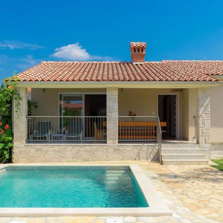 Holiday Home Goldi - Voj512 By Interhome Mednjan エクステリア 写真
