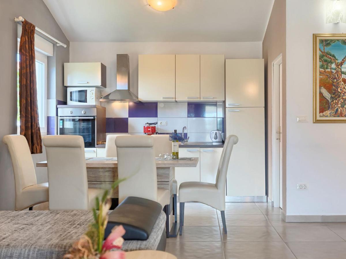 Holiday Home Goldi - Voj512 By Interhome Mednjan エクステリア 写真