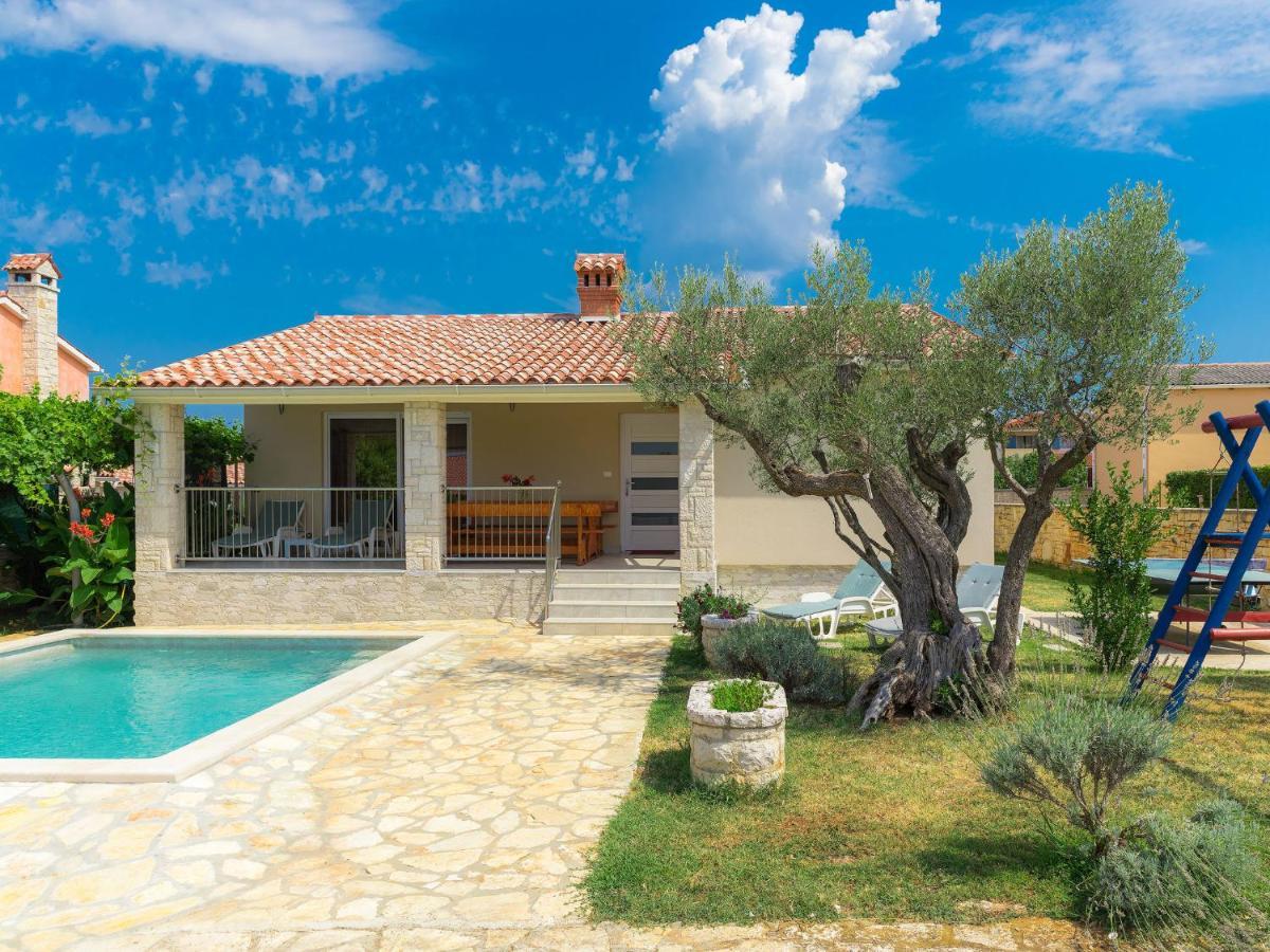 Holiday Home Goldi - Voj512 By Interhome Mednjan エクステリア 写真